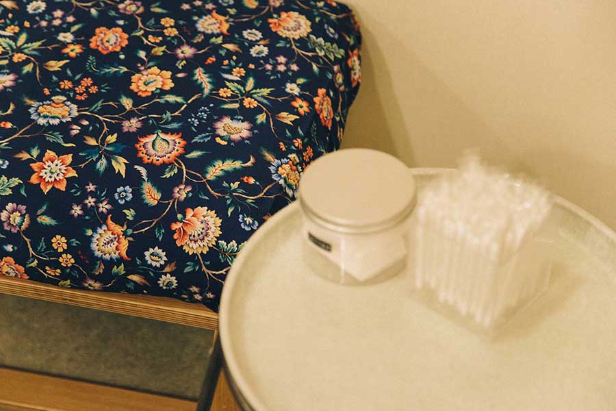 bathroom image