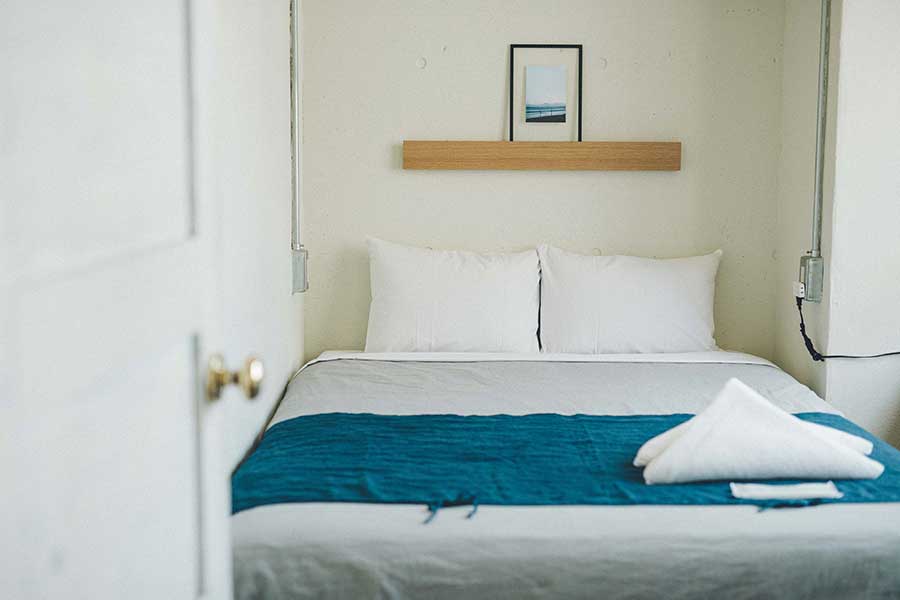 room photo