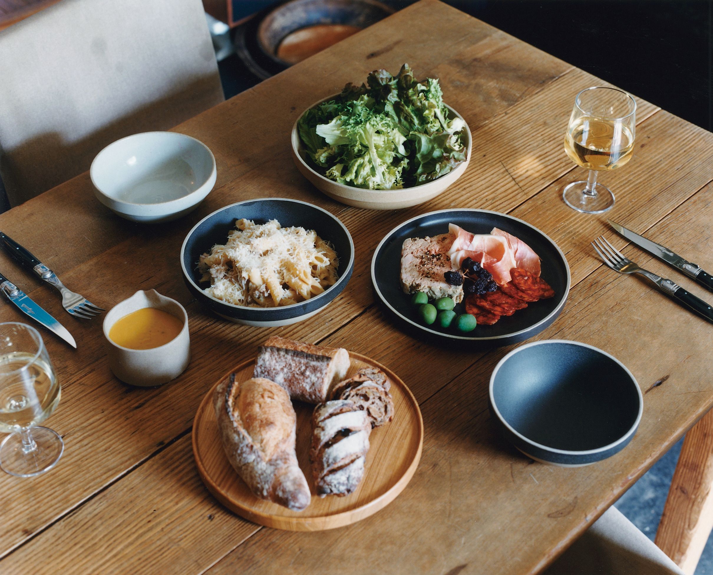 002_Hasami Porcelain